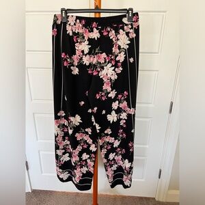 White House Black Market pants